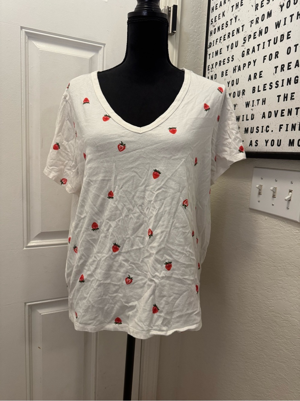 Old Navy White V-Neck Tee with Red Strawberry Print 0304